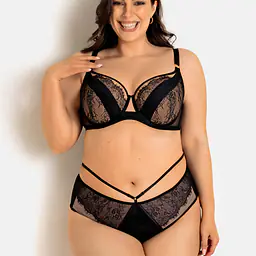 Podkreśl swoją kobiecość z elegancją i wygodą dzięki biustonoszowi Monaco Soft 19245 Black od Mediolano. To miękki biustonosz typu soft z głęboką miseczką, który perfekcyjnie modeluje biust, zapewniając naturalny kształt i subtelne uniesienie. Transparentna koronka w klasycznej czerni dodaje zmysłowości, a szerokie ramiączka gwarantują wygodę nawet przy większym rozmiarze. Regulowane ramiączka i klasyczne zapięcie na haftki pozwalają na idealne dopasowanie do sylwetki.
Model polecany na duży biust!
Biustonosz Monaco to połączenie ponadczasowego stylu, komfortu i wyrafinowanego designu – idealny na każdą okazję.Skład surowcowy: 85% Poliamid, 10% Elastan, 5% Poliester
 
 